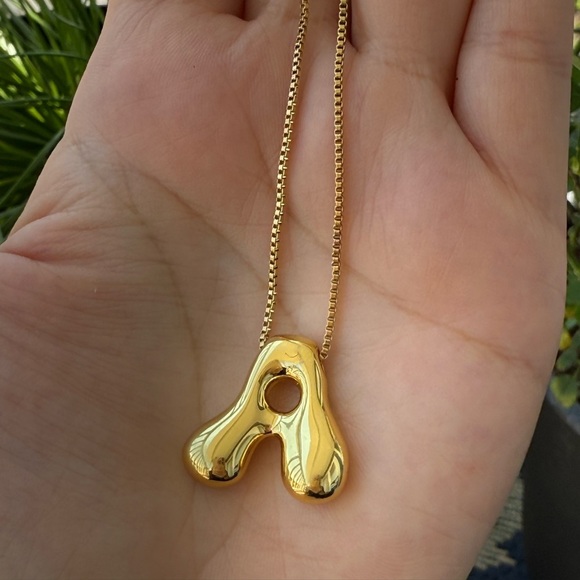 Gold Bubble Letter -N- Initial Necklace – Chunky Stainless Steel Pendant - Picture 10 of 10